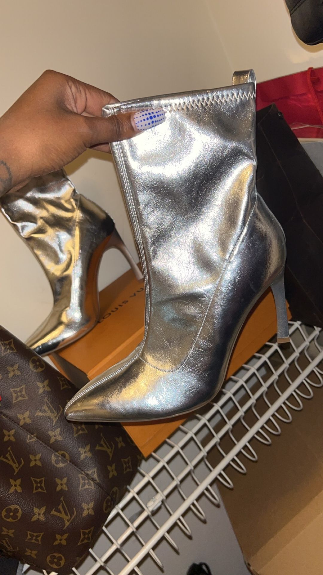 Women’s silver Boots