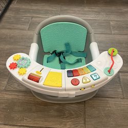 Infantino Go-Gaga music & Light 3 in 1 Discovery Seat Booster