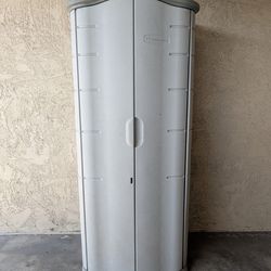 Rubbermaid outdoor storage shed