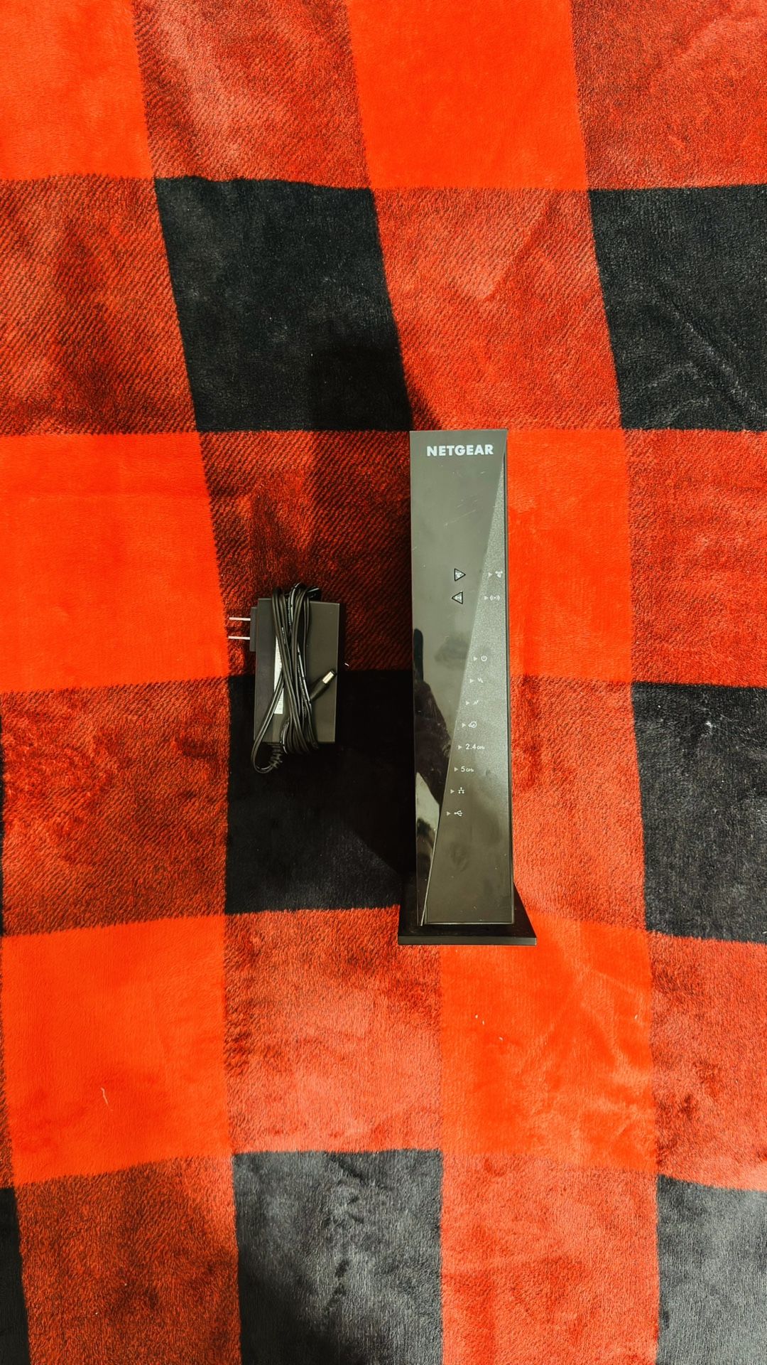 NETGEAR AC1750 680 Mbps 4 Port Gigabit Wireless AC Router