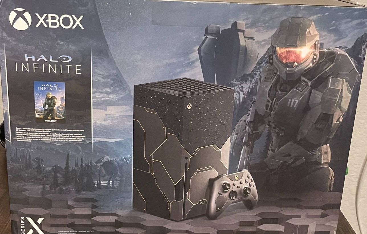 Xbox Series X Halo Anniversary Edition