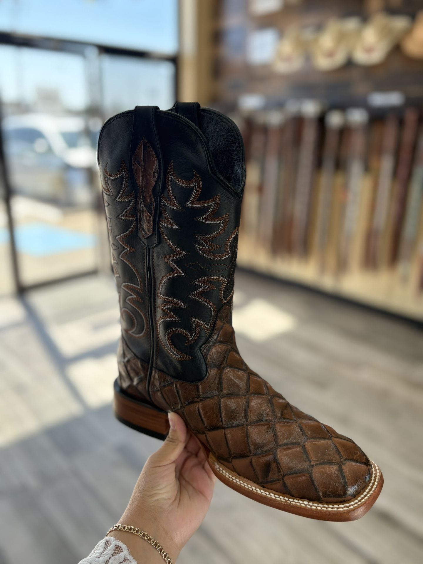 men’s western boot
