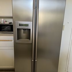LG REFRIGERATOR