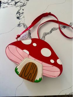 🍄 Mushroom House Handbag – Perfect for EDC! 💜