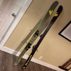 Skis 