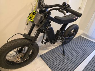 Almost new P51 e bike bicycle