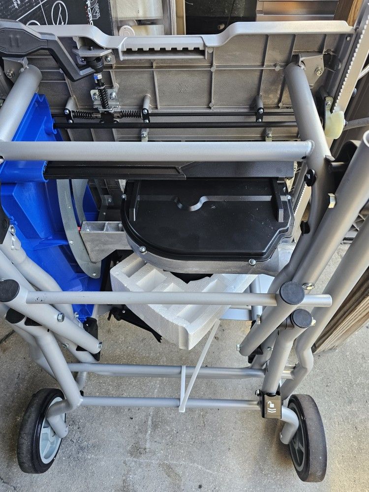 KOBALT 10 IN PORTABLE TABLE SAW WITH  GRAVITY RISE STAND...NEW....$ 280