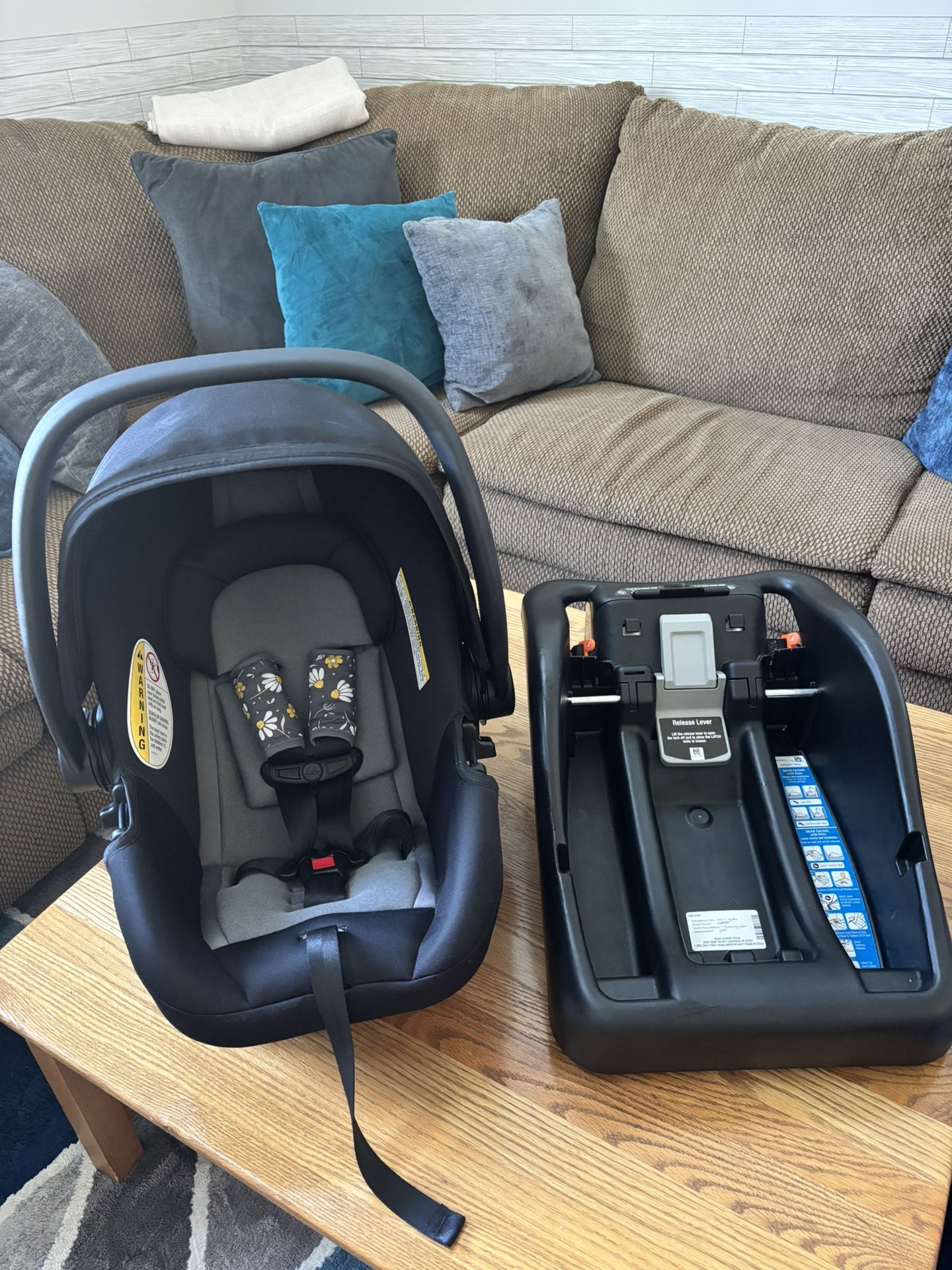Safety 1st Infant Car Seat
