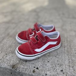  Vans 8.5K