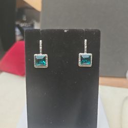 Karis Swarovski Green Crystal Earrings 