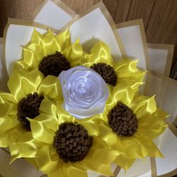 Roses bouquet Eternal rouses Ribbon rouses 