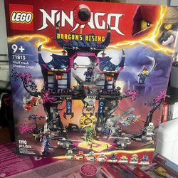 LEGO Ninjago - Wolf mask Shadow Dojo