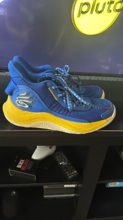 Steph curry size 6.5 boys