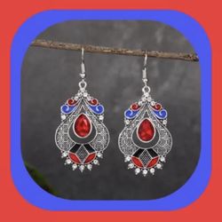 New Lovely Ethnic Hollow Patriotic Rhinestone Enamel Earrings