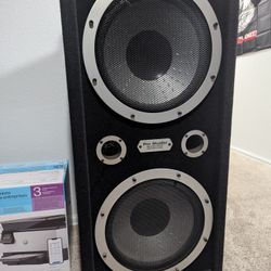 ProStudio Speaker Set - Local Pickup Only 