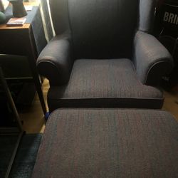 Flexsteel Chair And Ottoman