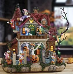 NEW in box Halloween Disney House