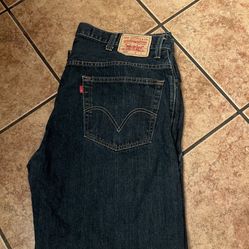 Levi’s Jean’s Size 40x32 