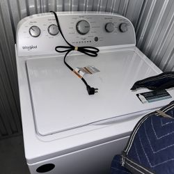 Whirlpool Washer And Dryer 