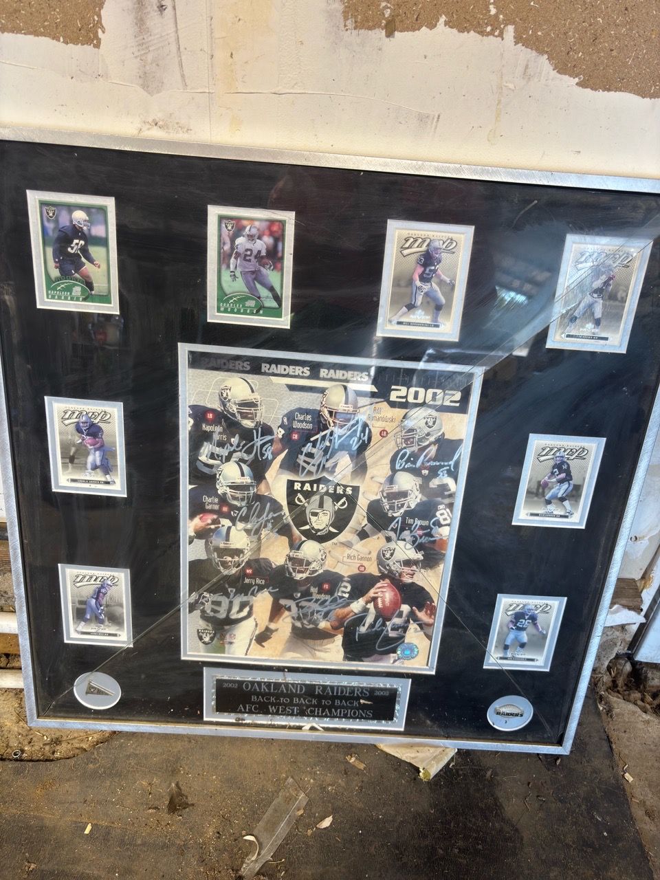 Certified Button Oakland Raiders Certified Autographed Memoribilia for Sale in Linda, CA ...