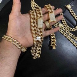 New 18k Yellow Gold Filled Cuban Link Chain and Bracelet 