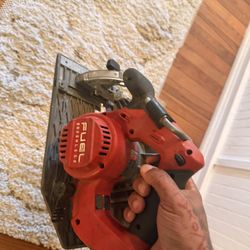 M18 FUEL 18V Lithium-Ion Brushless Cordless 7-1/4 in. Circular Saw (Tool-Only)