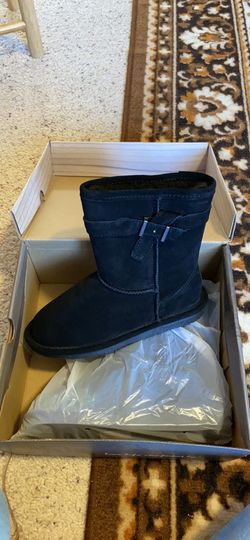 Bearpaw new boots size 3 big girl