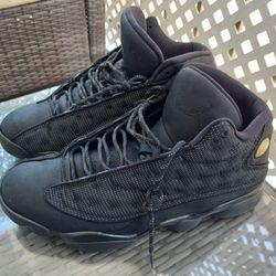 Black Cat 13,    Size 13