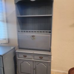 Bassett Furniture Hutch/secretary Desk