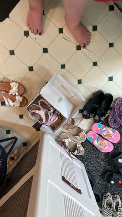 Several girls sandals/flip flops/dressy size 3