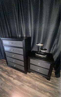 Brooklyn Dresser and Nightstand