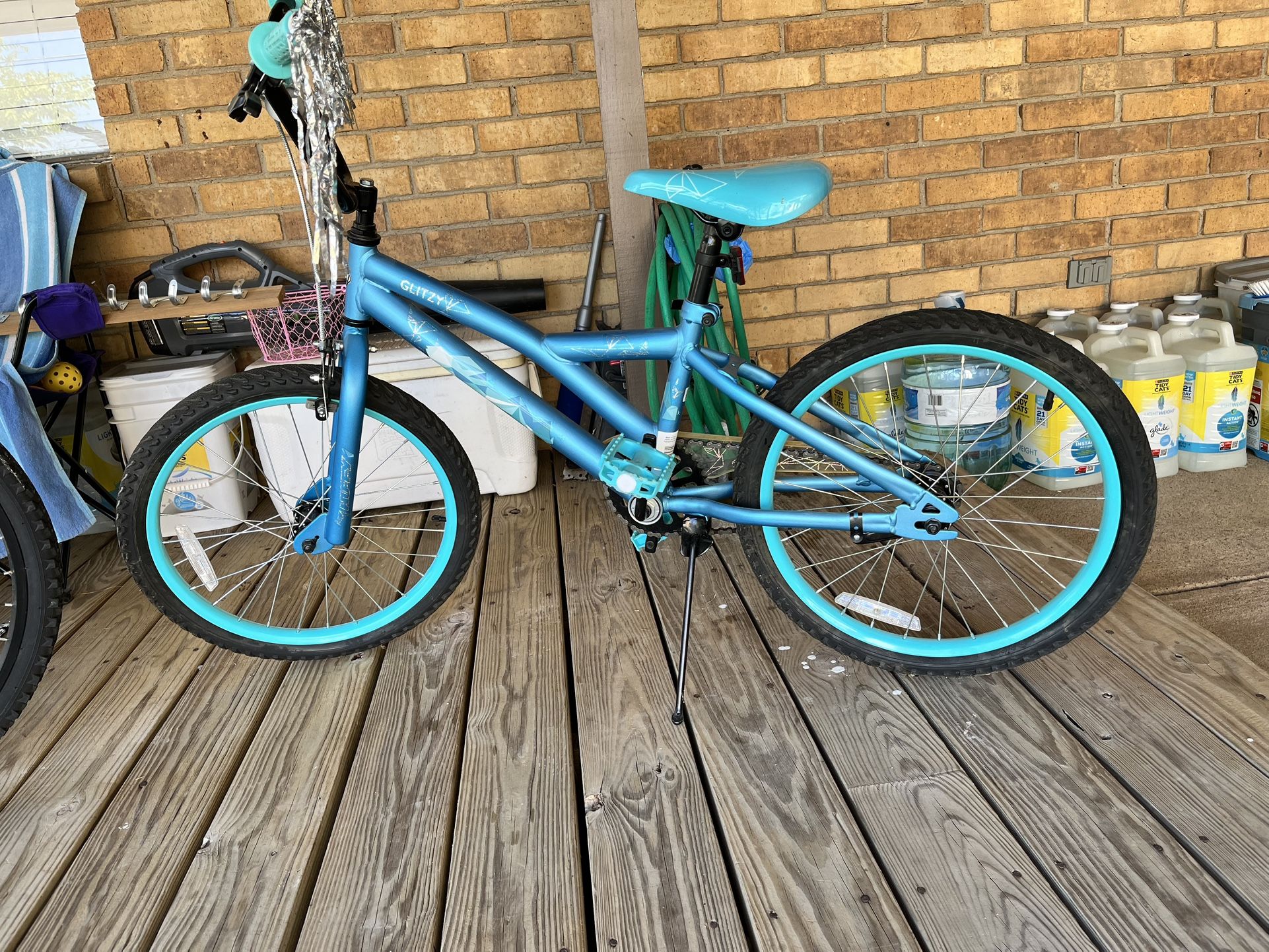 Girl Bike 20” Like New