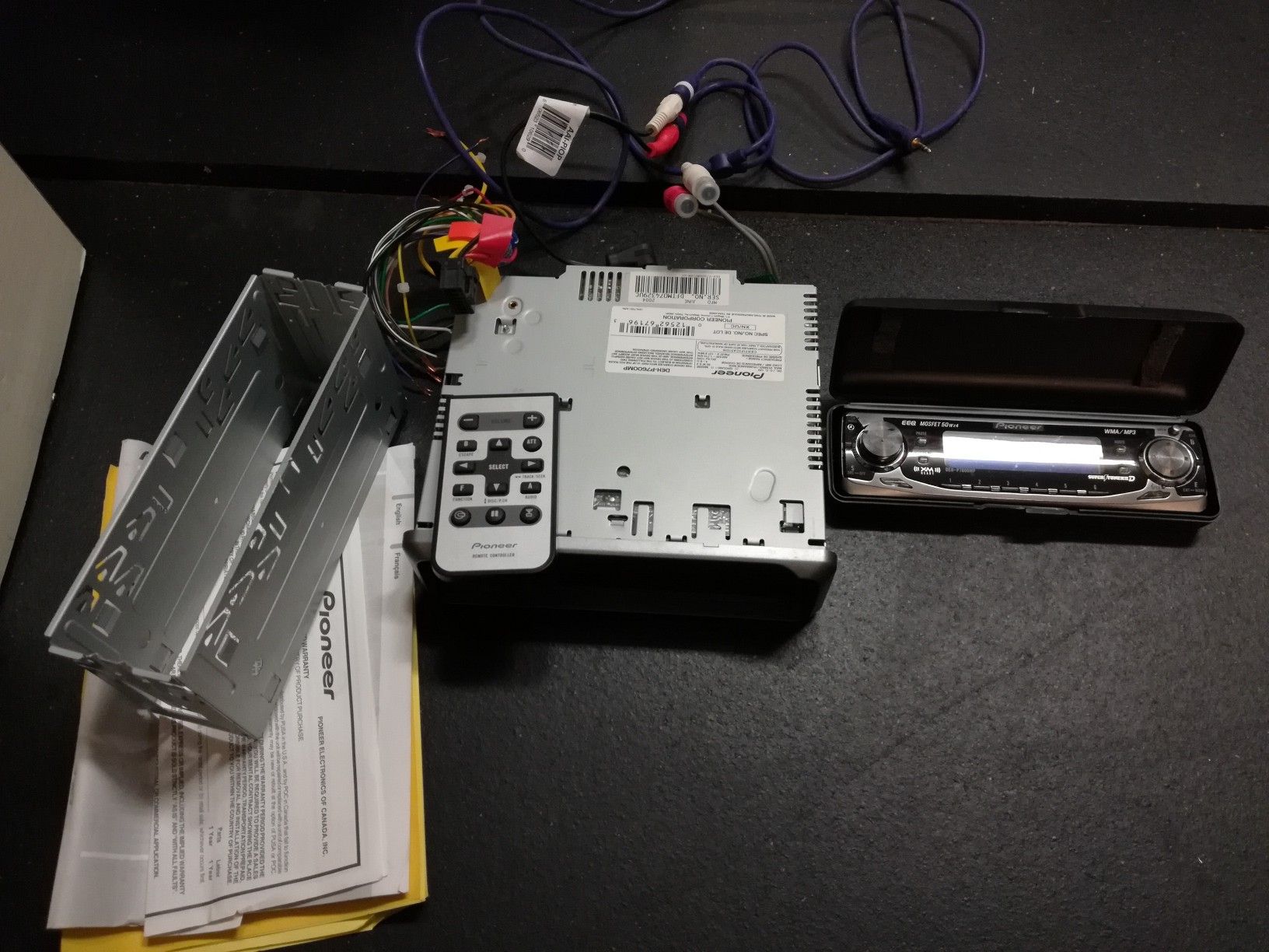 Classic Stereo Pioneer DEH-P7600MP