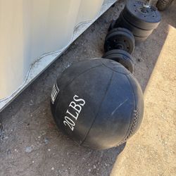 20lb Medicine Ball