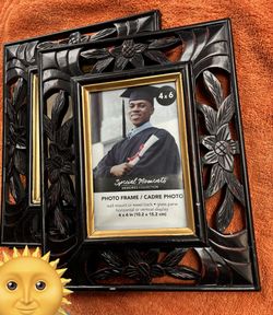 Beautiful Picture Frames $1 Each