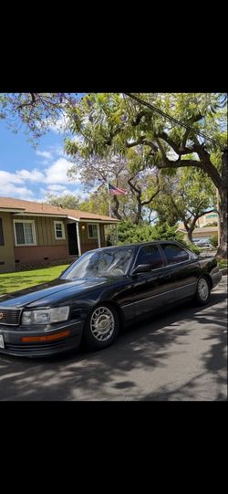 Lexus 1992 400 LS