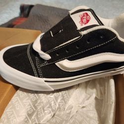Brand New Vans Off The Wall