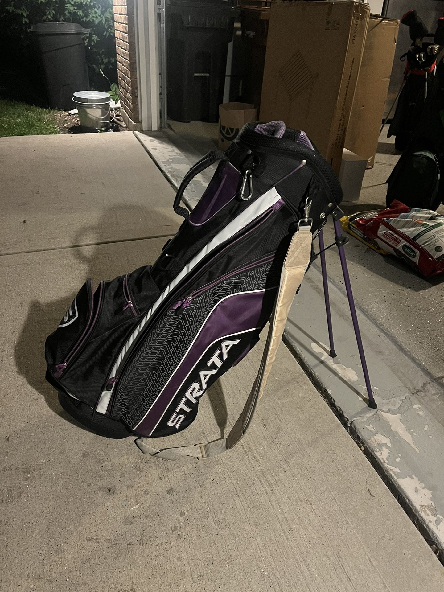 Strata Golf Bag