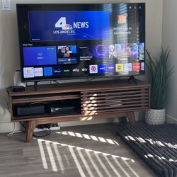 Carson Carrington Espoo 48-inch TV Stand 