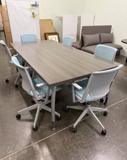 Conference Table - 8ft