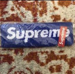 Supreme headbands