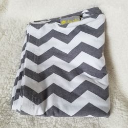 Itzy Ritzy 4-in-1 Nursing Cover