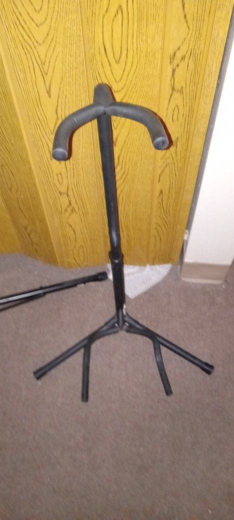Guitar Stand
