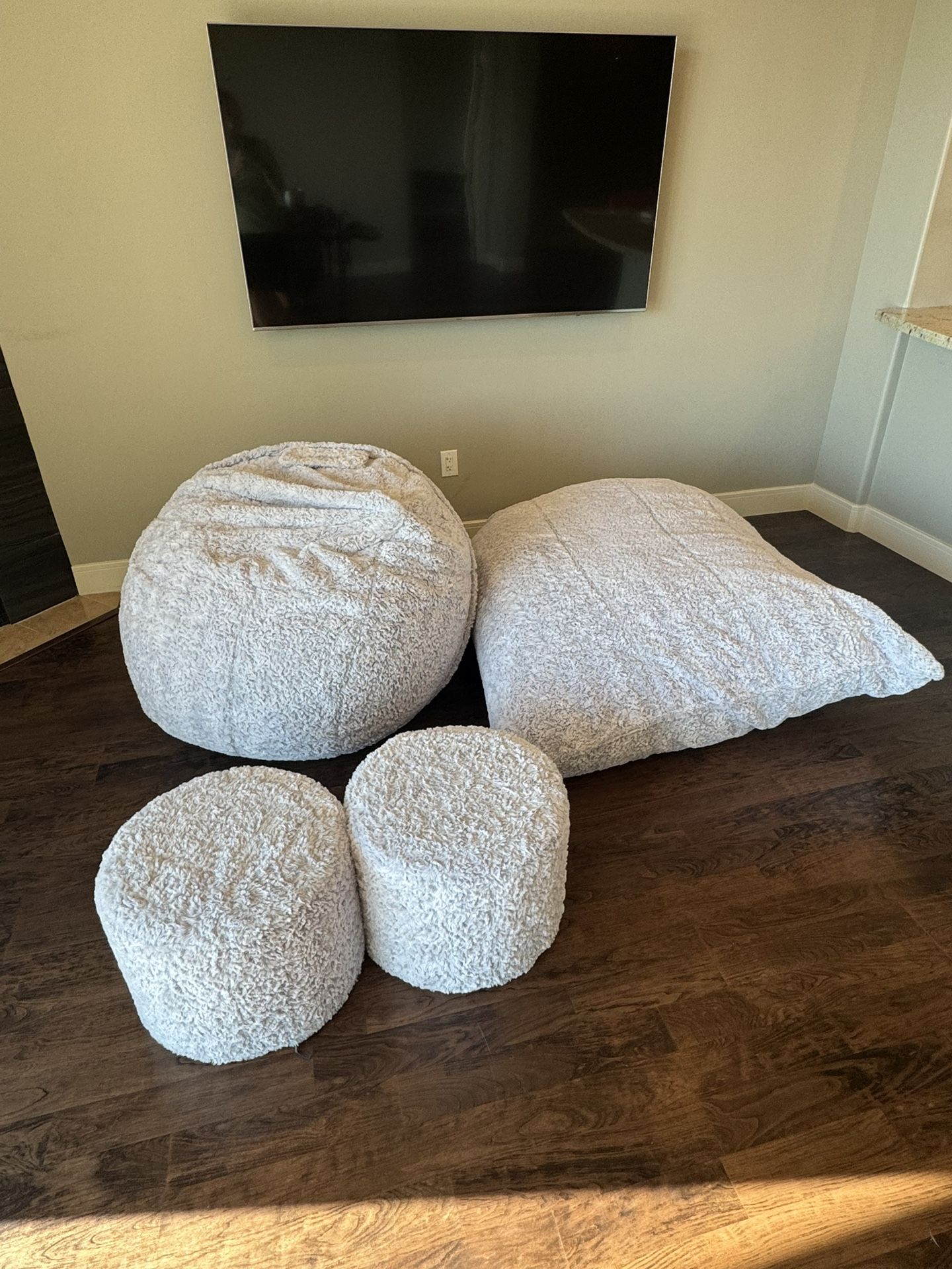 LoveSac 4 Piece Set: 1 Citysac, 1 Pillowsac, 2 Squattoman