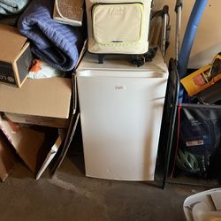 Mini Refrigerator And Freezer