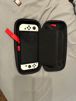 Nintendo switch OLED Bundle