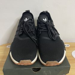 ✨New Adidas NMD_R1 Size (10M)