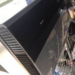 12,000 Btus Window Air Conditioning Reg 1200 Only $200