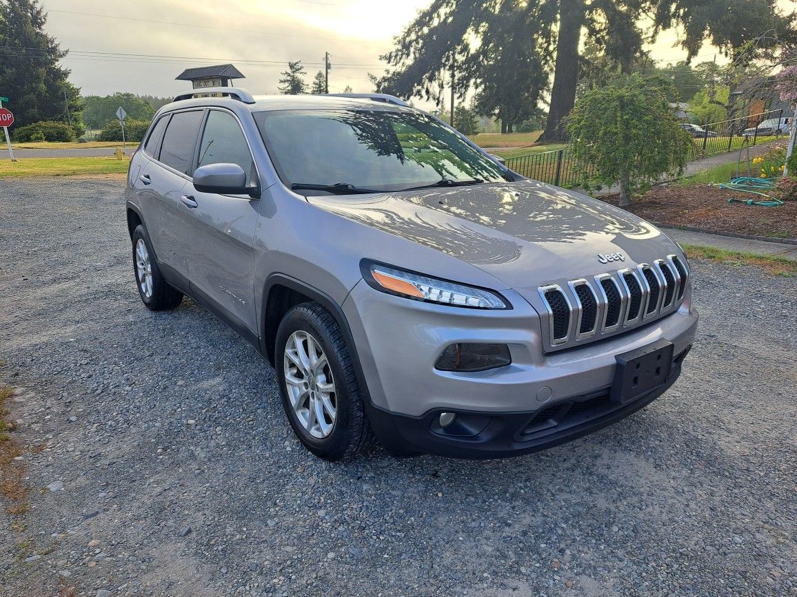 2014 Jeep Cherokee for Sale in Roy, WA - OfferUp