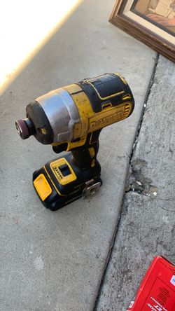 DeWalt Cordless Impact Driver with Battery